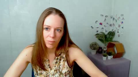 adamais_ online show from May 3, 2026, 9:26 am