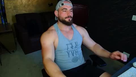 Snapshot of adamjameson chatting on May 16, 2026, 5:04 am AdamJameson online show from May 16, 2026, 5:04 am