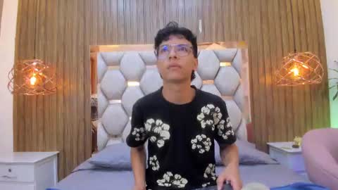 Adams Bobby online show from June 26, 2026, 11:14 am
