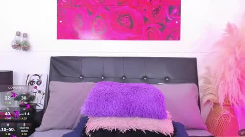 Cloe Adams  online show from December 20, 2025, 10:55 am