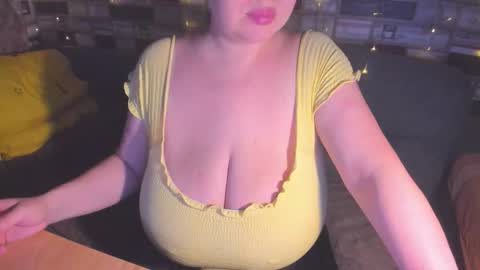 Snapshot of adamsvictory chatting on October 21, 2025, 7:03 pm Victoria online show from October 21, 2025, 7:03 pm