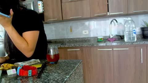 Snapshot of adan_eva960 chatting on January 28, 2025, 6:39 pm eva online show from January 28, 2025, 6:39 pm