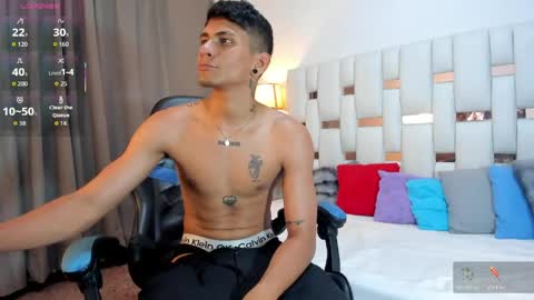 Adan Oriol online show from April 8, 2026, 3:28 am