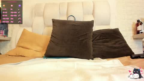 Ada Porter  online show from January 28, 2025, 11:49 am