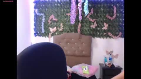 Snapshot of adara_cute_69 chatting on May 18, 2026, 7:41 pm Adara online show from May 18, 2026, 7:41 pm