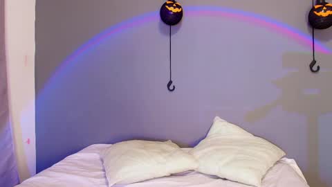 Snapshot of adara_johnson_ chatting on October 12, 2025, 11:42 am Adara Johnson online show from October 12, 2025, 11:42 am