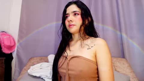 Snapshot of adara_johnson_ chatting on October 24, 2025, 11:39 am Adara Johnson online show from October 24, 2025, 11:39 am