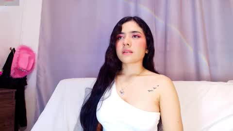 Snapshot of adara_johnson_ chatting on October 25, 2025, 11:40 am Adara Johnson online show from October 25, 2025, 11:40 am