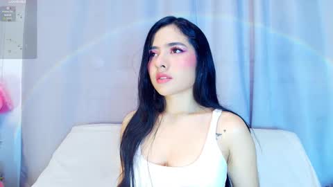 Snapshot of adara_johnson_ chatting on October 31, 2025, 11:44 am Adara Johnson online show from October 31, 2025, 11:44 am