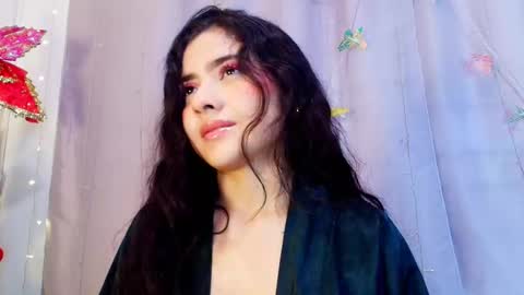  Adara Johnson  online show from December 18, 2025, 12:00 pm