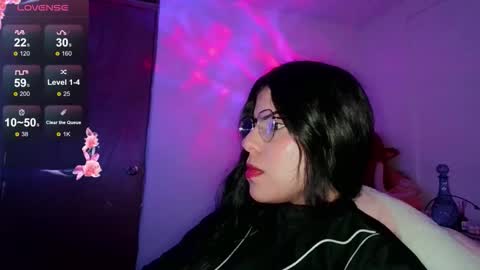 Snapshot of adararouse1 chatting on May 25, 2026, 2:06 am Adara online show from May 25, 2026, 2:06 am