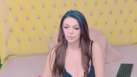 Snapshot of adarubyy chatting on February 12, 2025, 3:18 am adarubyy online show from February 12, 2025, 3:18 am