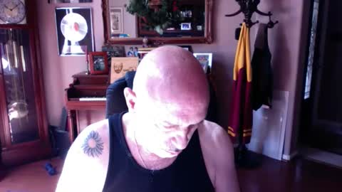 Snapshot of add_me_2 chatting on May 22, 2026, 3:06 pm add_me_2 online show from May 22, 2026, 3:06 pm