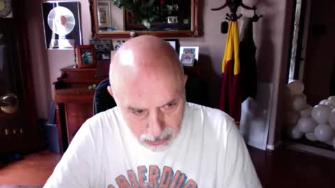 Snapshot of add_me_2 chatting on May 30, 2026, 7:11 pm add_me_2 online show from May 30, 2026, 7:11 pm