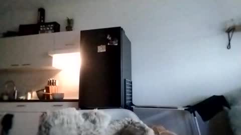 Snapshot of addictedtodeepthroat chatting on November 28, 2025, 10:18 am I love a little angel online show from November 28, 2025, 10:18 am