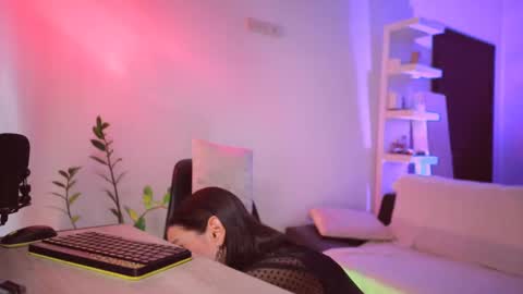 ADDICTION online show from December 6, 2024, 4:36 am