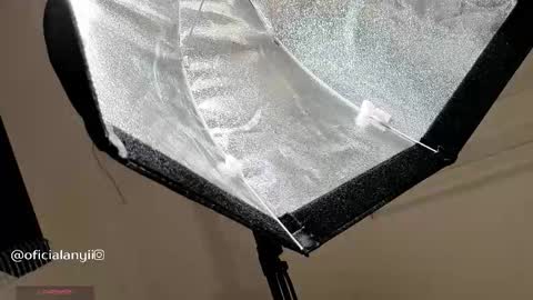 Snapshot of addison_baker chatting on October 29, 2025, 2:14 am A D D I S O N online show from October 29, 2025, 2:14 am