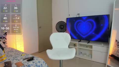 Snapshot of addison_sparkle chatting on September 24, 2025, 9:34 am .. .. independent model online show from September 24, 2025, 9:34 am