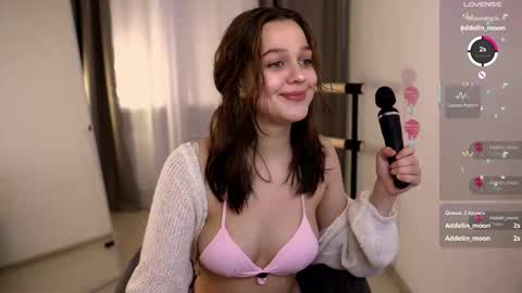 Snapshot of addy_moon chatting on October 8, 2025, 4:37 pm Addy online show from October 8, 2025, 4:37 pm