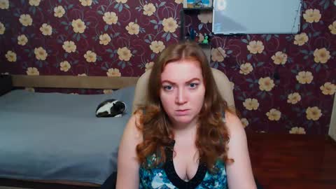 Adel online show from March 5, 2025, 6:23 pm