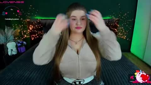 Your Adele online show from February 20, 2025, 9:09 pm