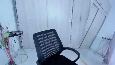 Carolina online show from July 8, 2026, 11:04 am