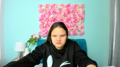 adelecruzz online show from February 24, 2025, 12:59 pm