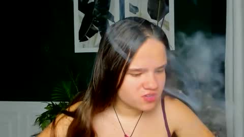 adelecruzz online show from May 2, 2026, 11:59 am