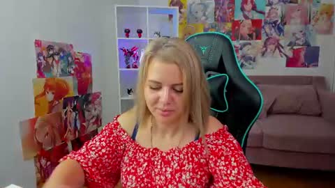 Snapshot of adeleravelle chatting on July 3, 2026, 5:14 am AdeleRavelle online show from July 3, 2026, 5:14 am