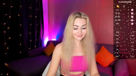 Adele online show from February 20, 2025, 10:16 am