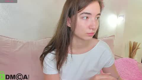 Snapshot of adelina_bliss chatting on June 13, 2026, 9:18 am Adelina bliss online show from June 13, 2026, 9:18 am