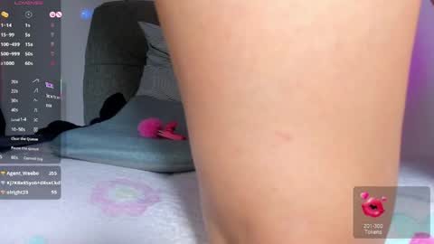 adelinaconte1 online show from May 15, 2026, 11:34 pm