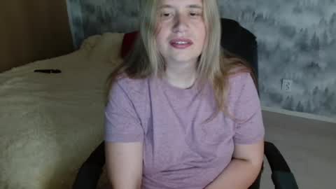 adelinalawson online show from July 20, 2026, 8:50 am