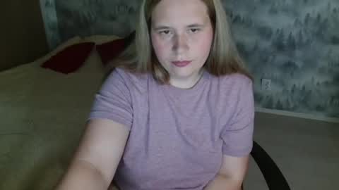 adelinalawson online show from July 21, 2026, 3:36 pm