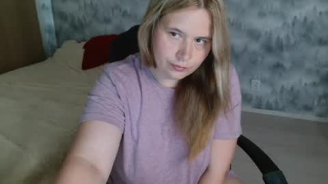adelinalawson online show from July 28, 2026, 11:28 am
