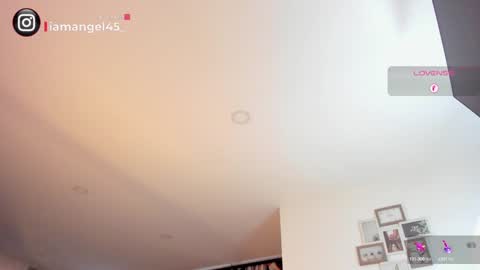 Snapshot of adelineefoxxx chatting on December 5, 2024, 8:55 pm MARIA ANGEL IG iamangel45 online show from December 5, 2024, 8:55 pm