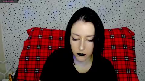 Adel online show from March 7, 2025, 2:25 am