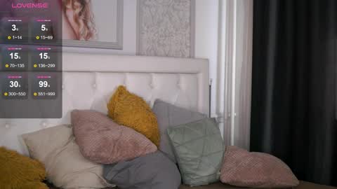 Snapshot of adelyn_chase chatting on February 14, 2025, 7:49 am Adelyn online show from February 14, 2025, 7:49 am