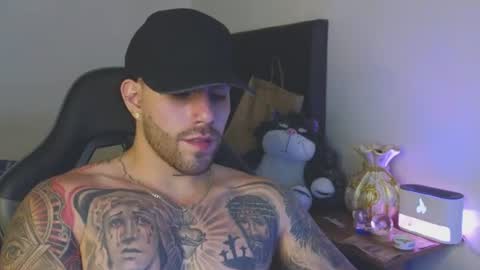 Snapshot of ades_lowe chatting on July 9, 2026, 6:50 am Ades online show from July 9, 2026, 6:50 am