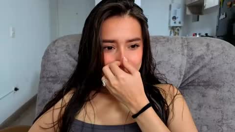 Snapshot of adhara_kitten chatting on May 25, 2026, 1:50 pm Adhara online show from May 25, 2026, 1:50 pm