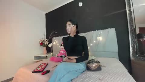 Snapshot of adharaharper chatting on June 27, 2026, 2:34 pm Adhara online show from June 27, 2026, 2:34 pm