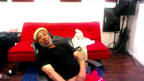 adick_ting online show from December 30, 2024, 11:06 pm