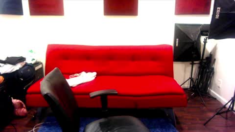 adick_ting online show from January 13, 2025, 2:21 pm