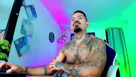   DALIL ADIL AMIN online show from November 17, 2025, 9:09 pm