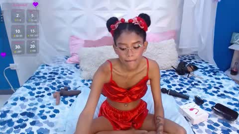 adisson_petite1 online show from February 27, 2026, 6:08 pm