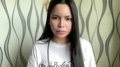 KATE MORE  online show from February 10, 2026, 5:22 am