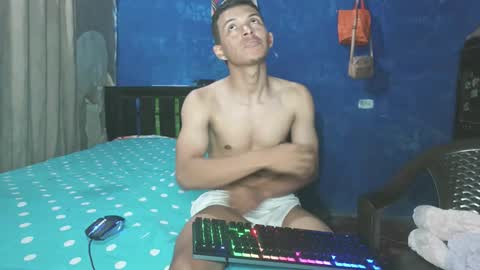 Adonis online show from January 8, 2026, 11:40 pm