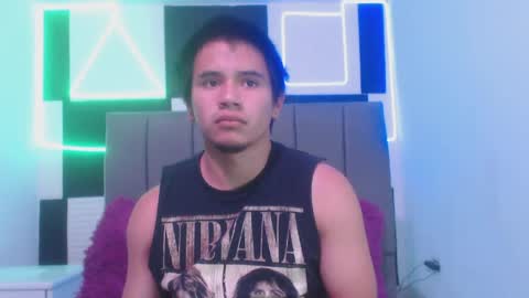 adonis_latin_19 online show from April 9, 2026, 3:17 am