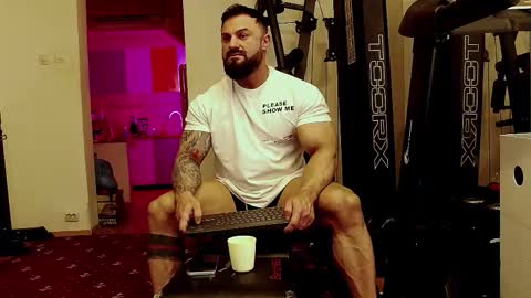 Snapshot of adonis_msc chatting on September 30, 2025, 4:56 pm Adonis online show from September 30, 2025, 4:56 pm