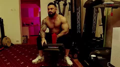 Snapshot of adonis_msc chatting on October 18, 2025, 6:41 pm Adonis online show from October 18, 2025, 6:41 pm